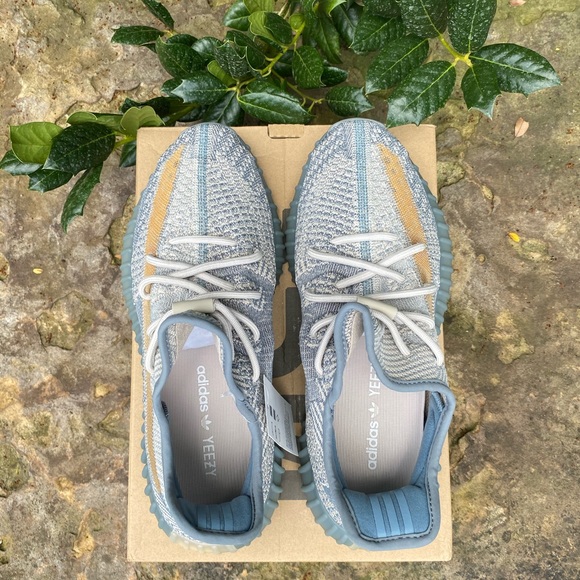 Yeezy 350 V2 ISRAFI - Picture 4 of 10